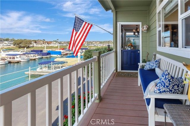 40 Saratoga, Newport Beach, CA 92660