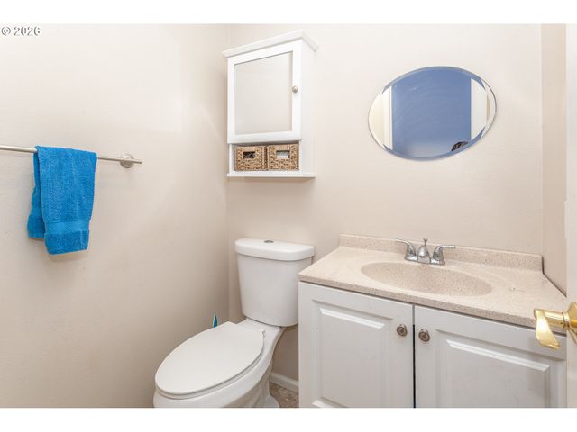 6151 Sw ERICKSON Ave, Beaverton, OR 97008