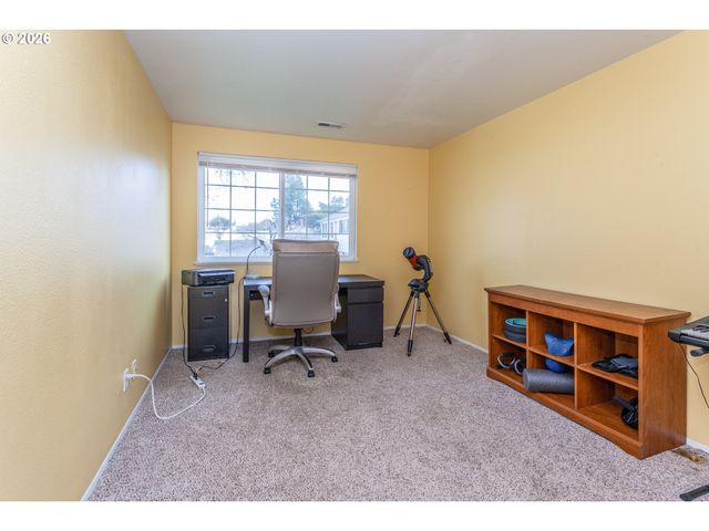 6151 Sw ERICKSON Ave, Beaverton, OR 97008