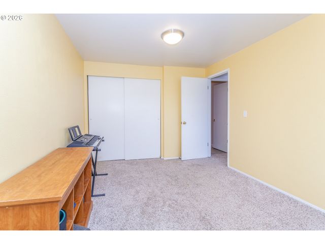 6151 Sw ERICKSON Ave, Beaverton, OR 97008