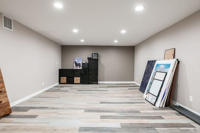 1047 FAIR OAKS Avenue, Oak Park, IL 60302