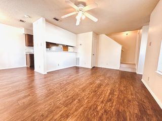 2004 Kirksey DR B, Austin, TX 78741