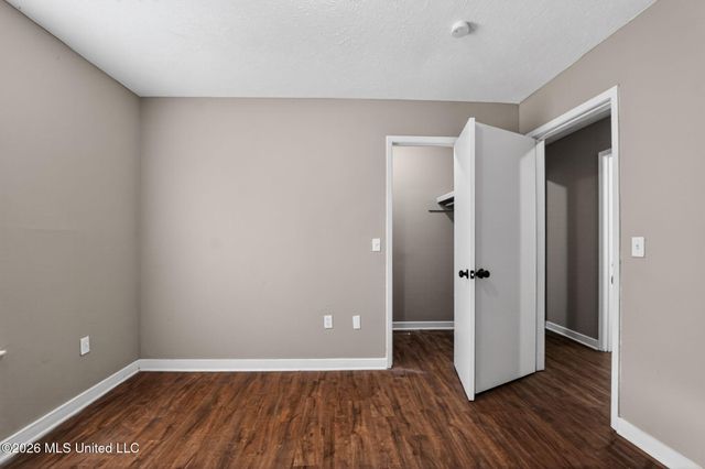 2141 Thousand Oaks Drive, Jackson, MS 39212