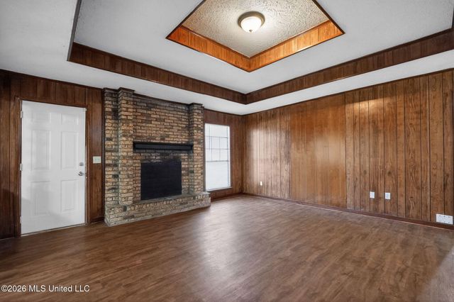 2141 Thousand Oaks Drive, Jackson, MS 39212