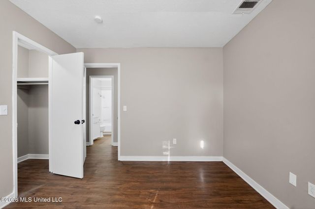 2141 Thousand Oaks Drive, Jackson, MS 39212
