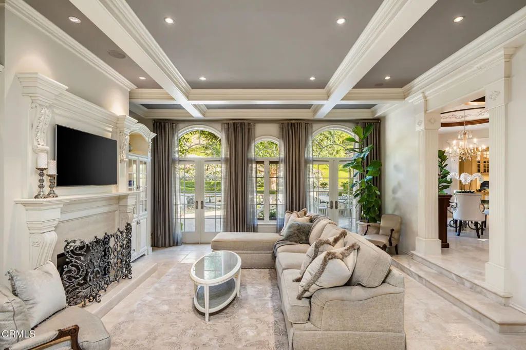 Image 23 of property listing at 5016 Hunter Valley Lane, Westlake Village, CA 91362
