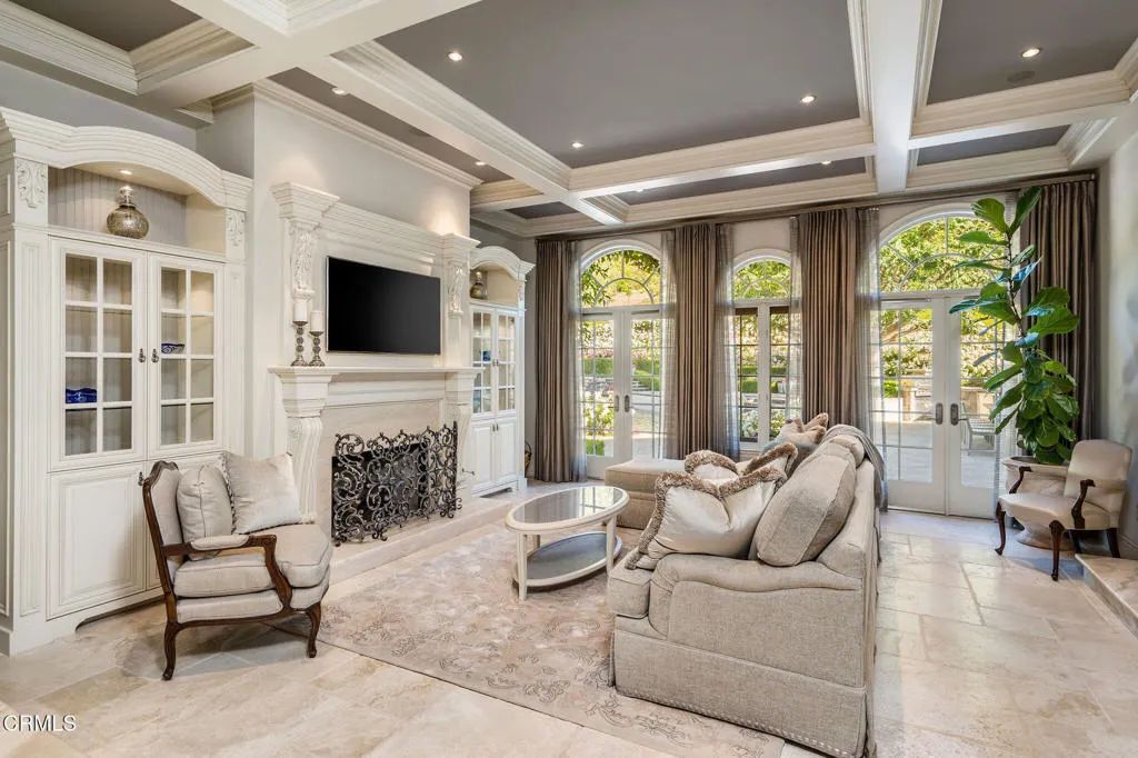 Image 24 of property listing at 5016 Hunter Valley Lane, Westlake Village, CA 91362