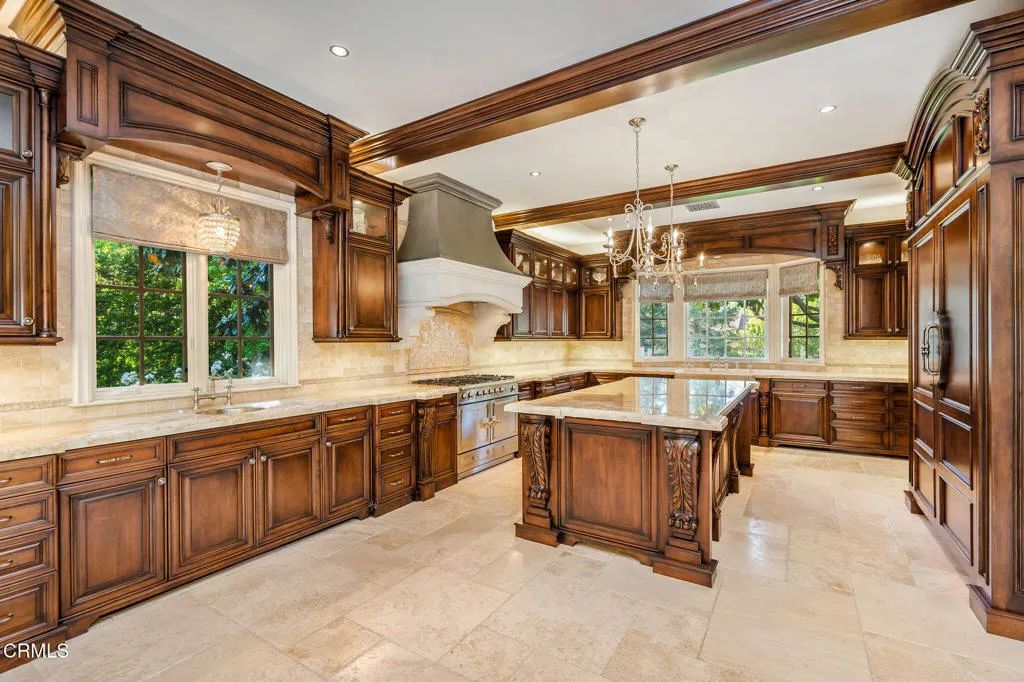 Image 30 of property listing at 5016 Hunter Valley Lane, Westlake Village, CA 91362
