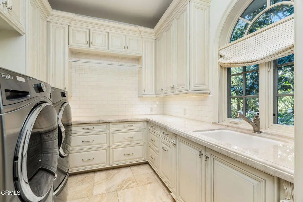 Image 33 of property listing at 5016 Hunter Valley Lane, Westlake Village, CA 91362