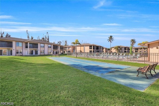 16881 Davis RD 624, Fort Myers, FL 33908