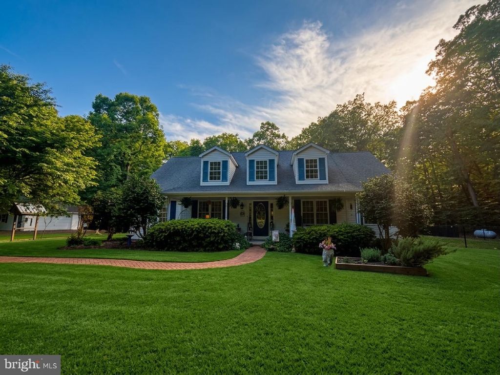 Image 2 of property listing at 11645 MOUNT VICTORIA RD, Newburg, MD 20664