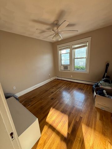 51 Davis St 1, Revere, MA 02151