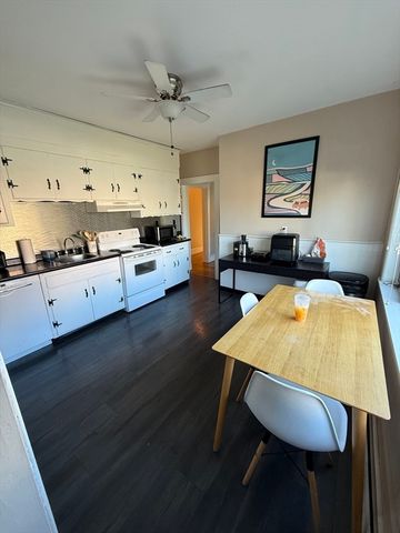 51 Davis St 1, Revere, MA 02151
