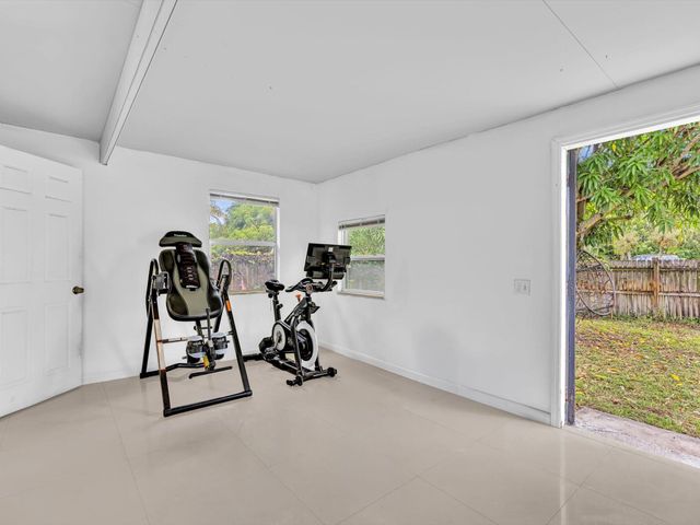 1580 NE 43RD Court, Pompano Beach, FL 33064
