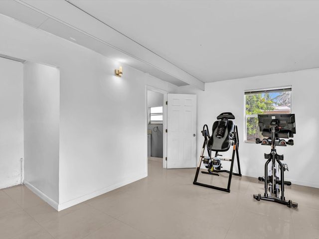 1580 NE 43RD Court, Pompano Beach, FL 33064