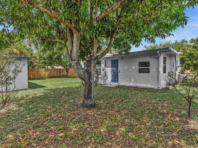 1580 NE 43RD Court, Pompano Beach, FL 33064