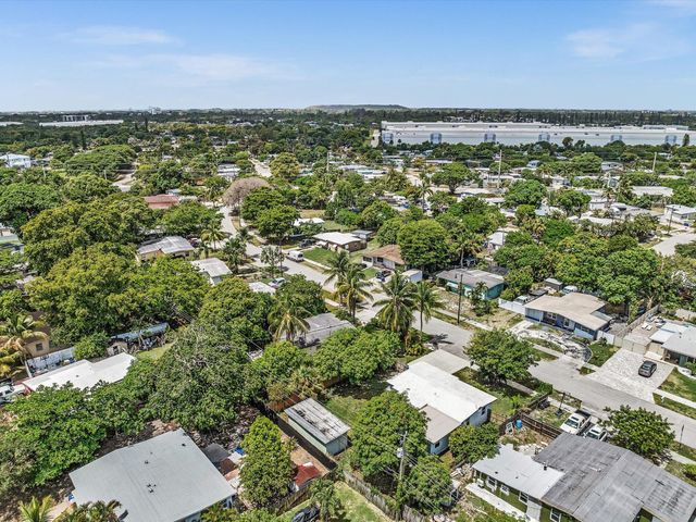 1580 NE 43RD Court, Pompano Beach, FL 33064