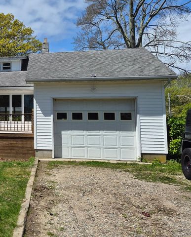 24 Lavender Road, Rocky Point, NY 11778