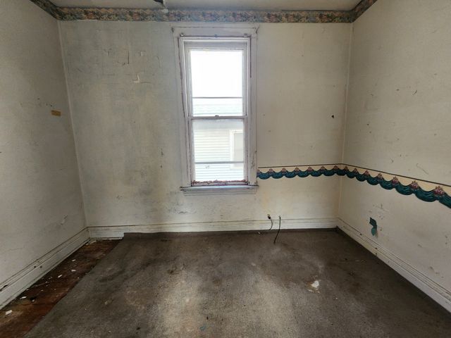 8349 S Essex Avenue, Chicago, IL 60617