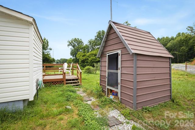 302 Catawba Avenue, Hickory, NC 28601