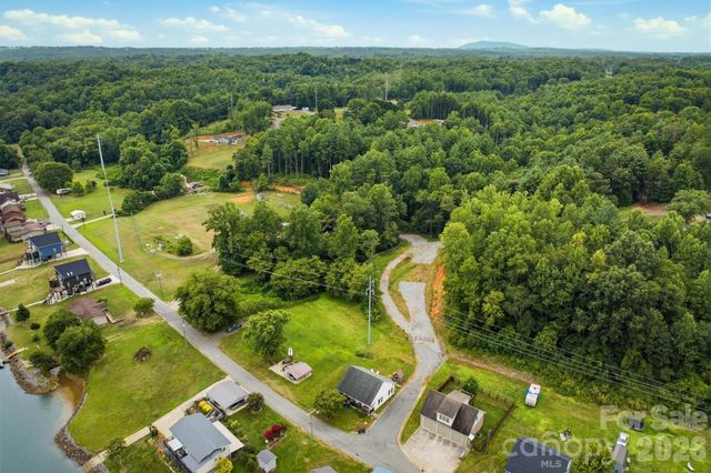 302 Catawba Avenue, Hickory, NC 28601
