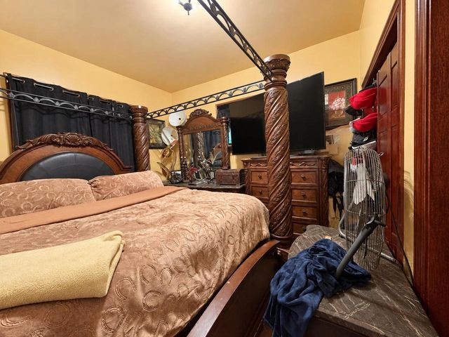 3743 W Miller LANE, Milwaukee, WI 53208