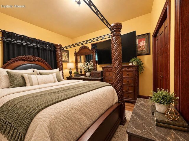 3743 W Miller LANE, Milwaukee, WI 53208