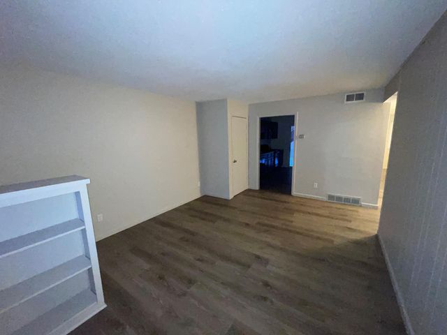 801 N ANN ST 2, Columbia, MO 65201