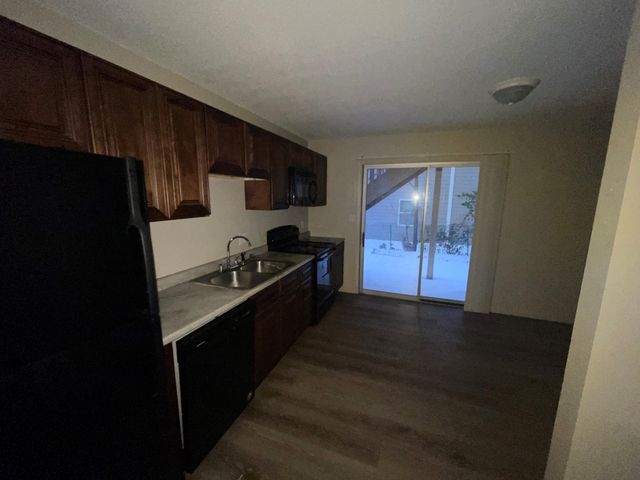 801 N ANN ST 2, Columbia, MO 65201