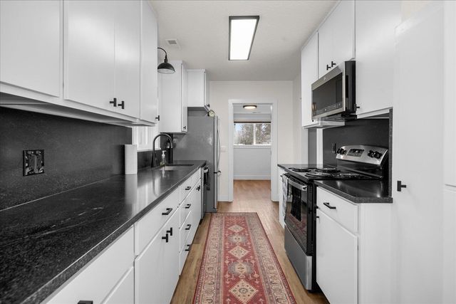 4018 N Argonne Rd, Spokane, WA 99212