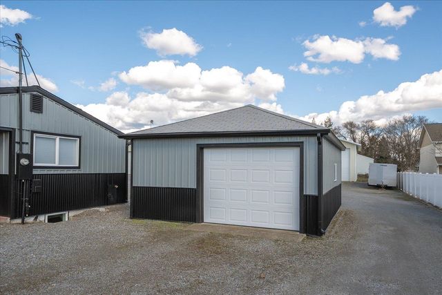 4018 N Argonne Rd, Spokane, WA 99212