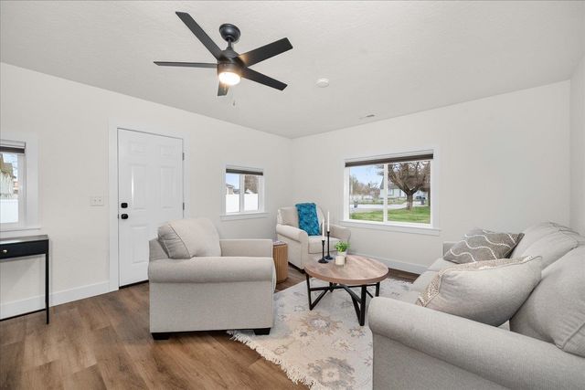 4018 N Argonne Rd, Spokane, WA 99212