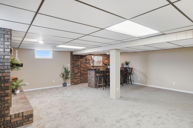 507 Hickory Lane, Munster, IN 46321