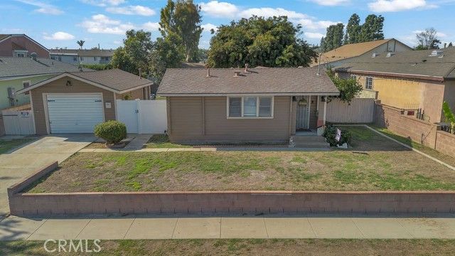 15025 Graystone, Norwalk, CA 90650