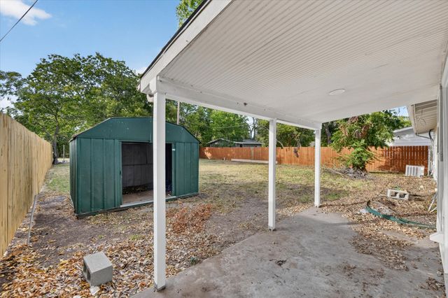 906 Euclid Street, Cleburne, TX 76033