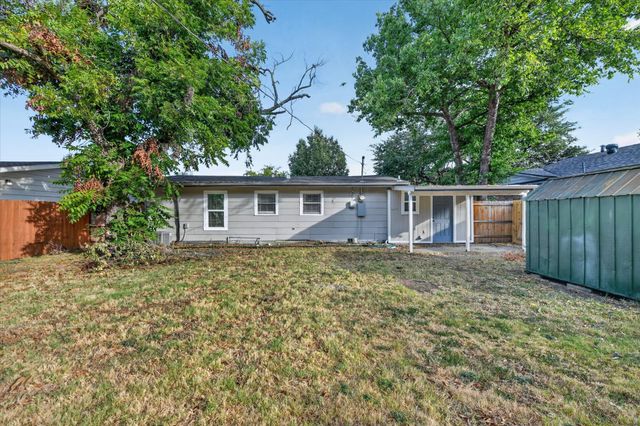 906 Euclid Street, Cleburne, TX 76033