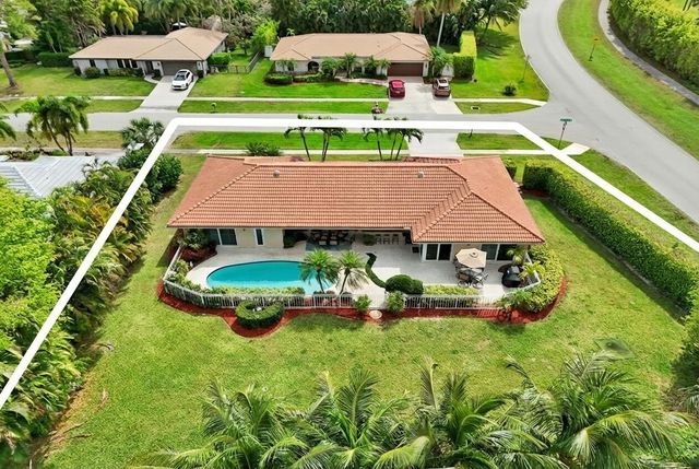 22161 Soliel Circle W, Boca Raton, FL 33433