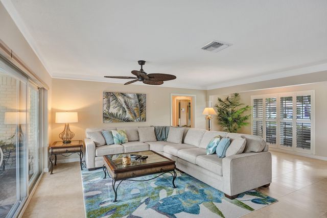 22161 Soliel Circle W, Boca Raton, FL 33433