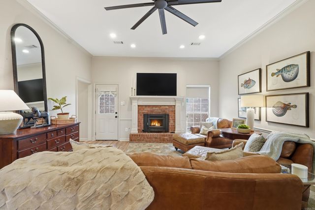 410 Whitney Woods, Conway, AR 72034