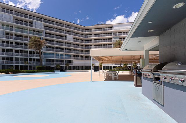 3546 S Ocean Boulevard 818, South Palm Beach, FL 33480
