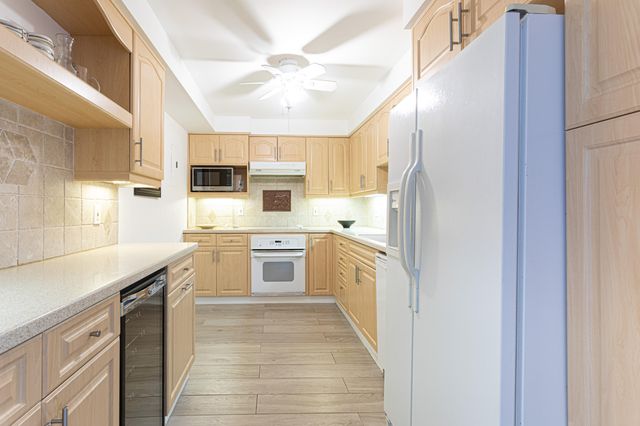 3546 S Ocean Boulevard 818, South Palm Beach, FL 33480