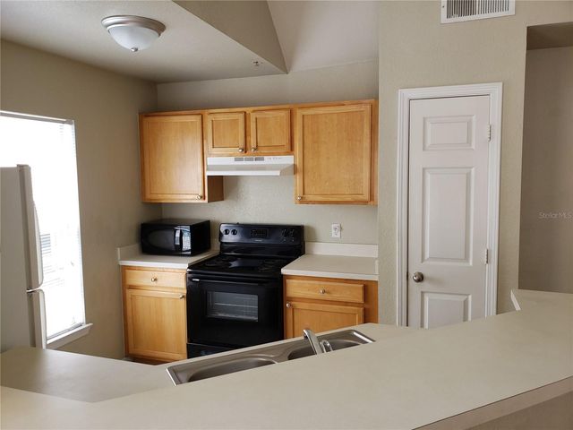 9069 LEE VISTA BOULEVARD 1210, Orlando, FL 32829
