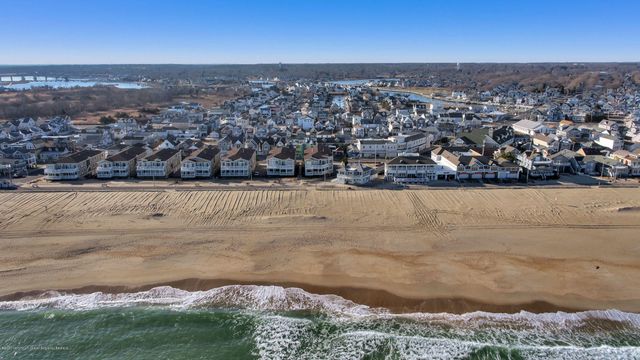 209 Beachfront 1, Manasquan, NJ 08736