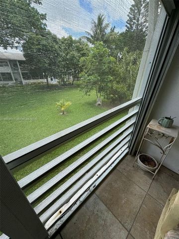 221 Kent M 221, West Palm Beach, FL 33417