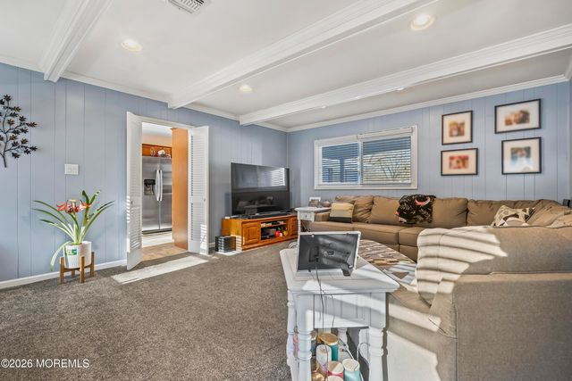 22 Forman Lane, Manalapan, NJ 07726