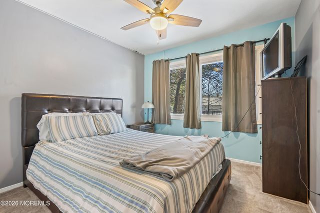 22 Forman Lane, Manalapan, NJ 07726