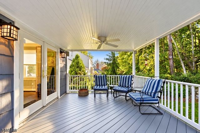 23 Puddingstone Dr, Boonton Town, NJ 07005