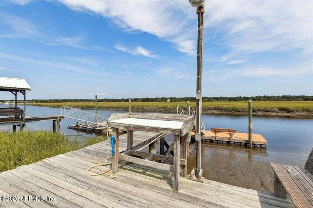 1421 HIGHLAND Drive, Fernandina Beach, FL 32034