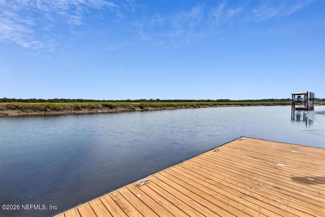 1421 HIGHLAND Drive, Fernandina Beach, FL 32034