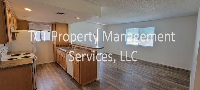 860 E Brown Road 63, Mesa, AZ 85203